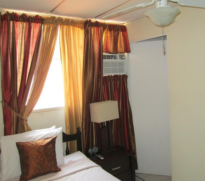 سان سلفادور Hotel San Mateo الغرفة الصورة